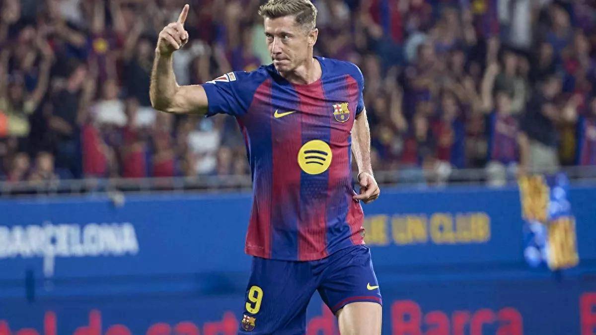 莱万多夫斯基回归赛场,问鼎冠军首场状态亮眼,中国队观众沸腾!的简单介绍 莱万多夫斯基回归赛场,问鼎冠军首场状态亮眼,中国队观众沸腾!的简单介绍