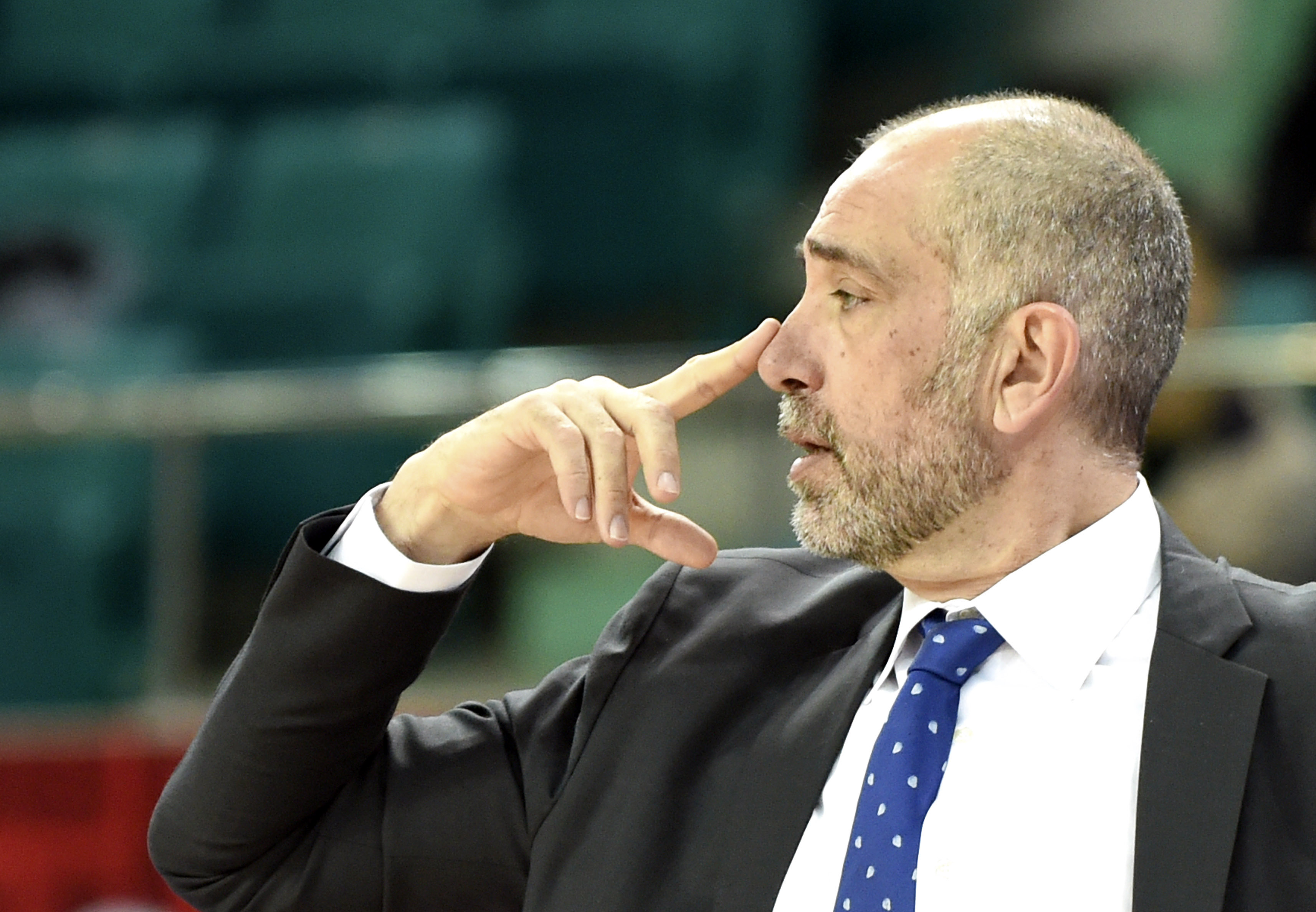 关于今晚法甲传出新动向;广州队再遭质疑;管理层表态——话题不断;心理建设被强调的信息 关于今晚法甲传出新动向;广州队再遭质疑;管理层表态——话题不断;心理建设被强调的信息