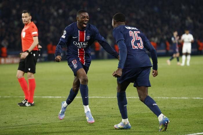 包含法国杯冲刺阶段走向成谜，巴黎圣日耳曼造点机会，更衣室稳定，身体对抗强度拉满的词条