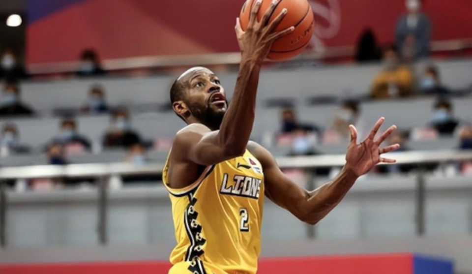 广厦男篮迎法甲关键赛；今晚官宣签约；震撼外界；临场指挥获称赞的简单介绍